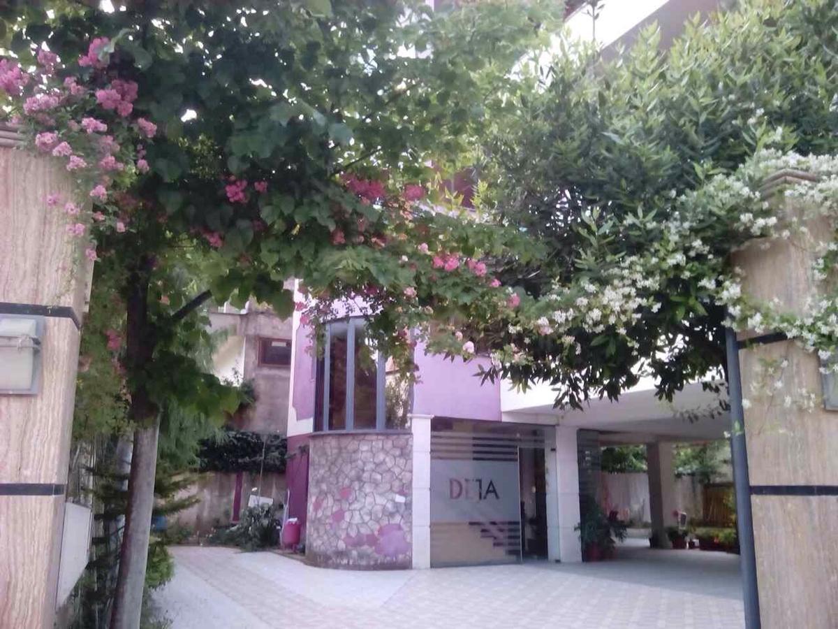 Hotel Deja Тирана Экстерьер фото